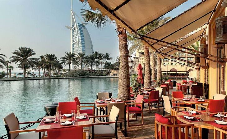 Гастрономические туры в ОАЭ — вкус Востока для туристов из Узбекистана